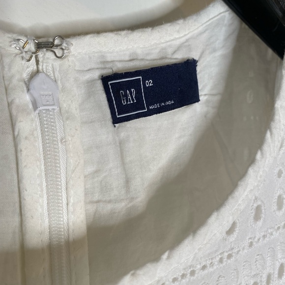 Gap white eyelet dress - Picture 3 of 5